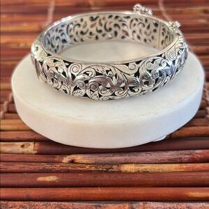 Silpada Sterling Silver Filigree Bangle Bracelet
